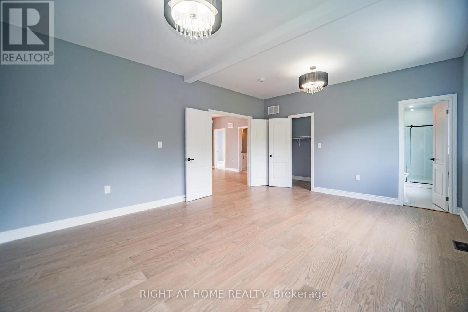 1372 MAPLE ROAD