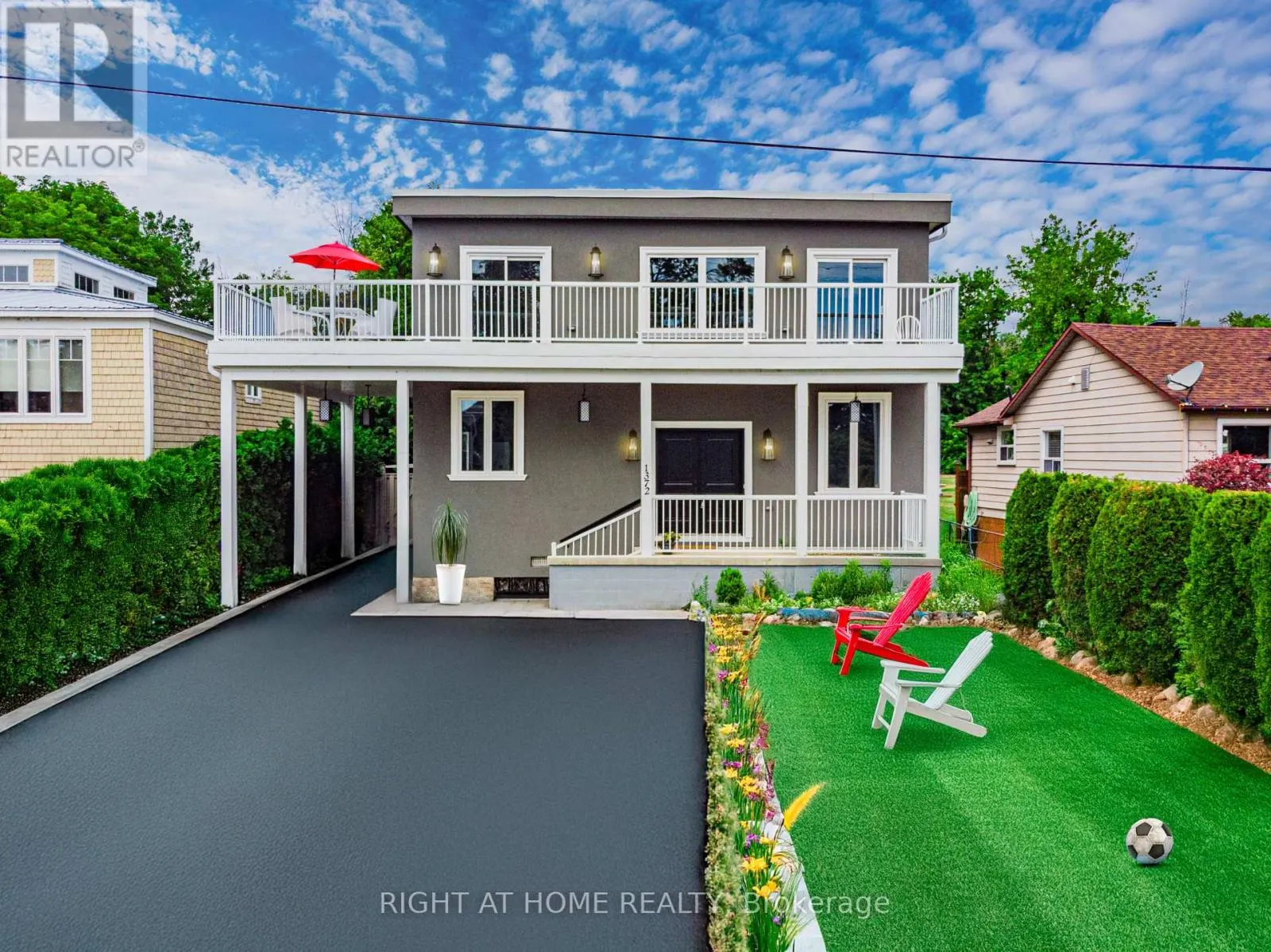 1372 MAPLE ROAD