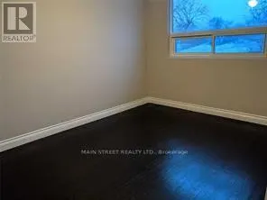 UPPER - 100 CRONE COURT