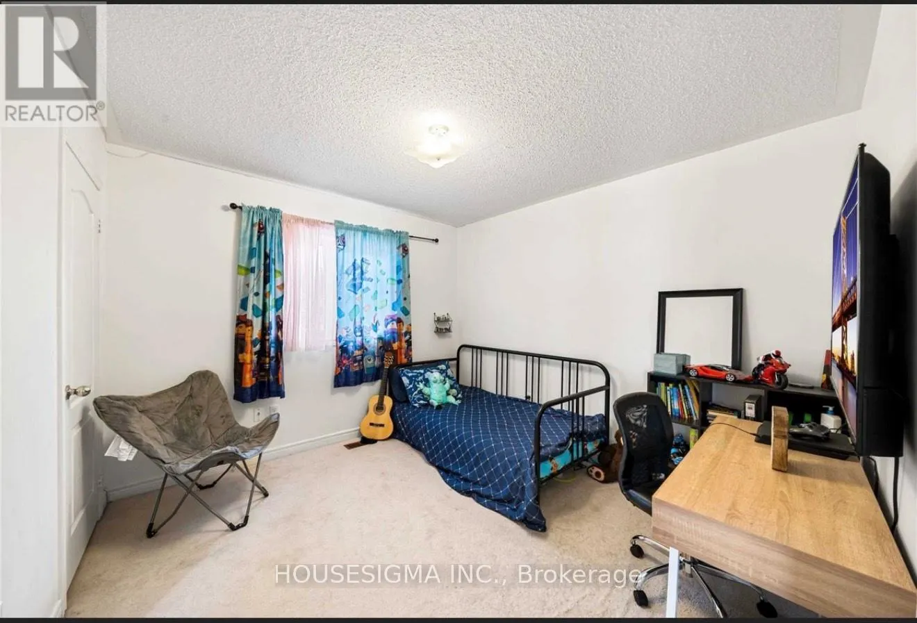 146 ASPENWOOD DRIVE