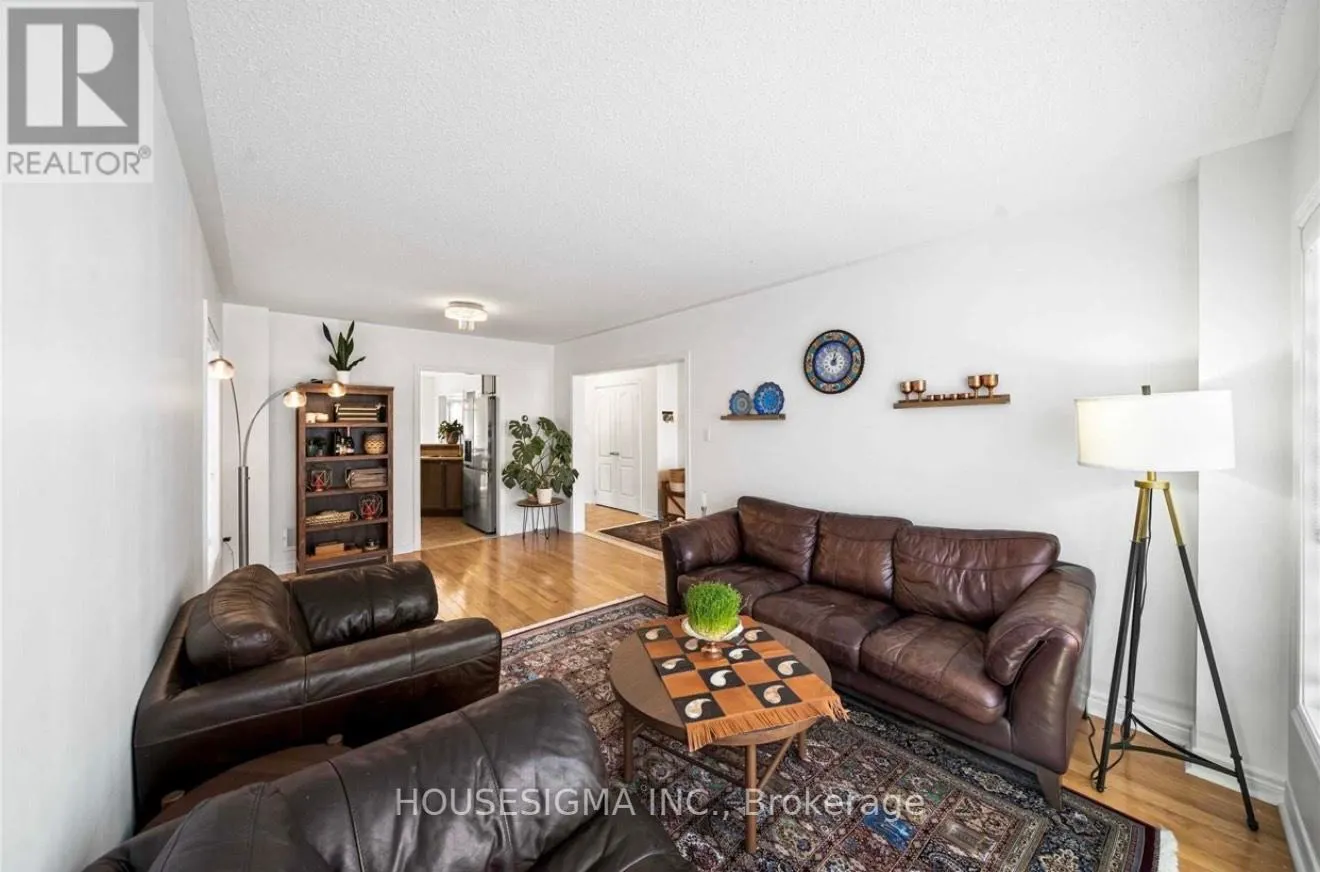146 ASPENWOOD DRIVE