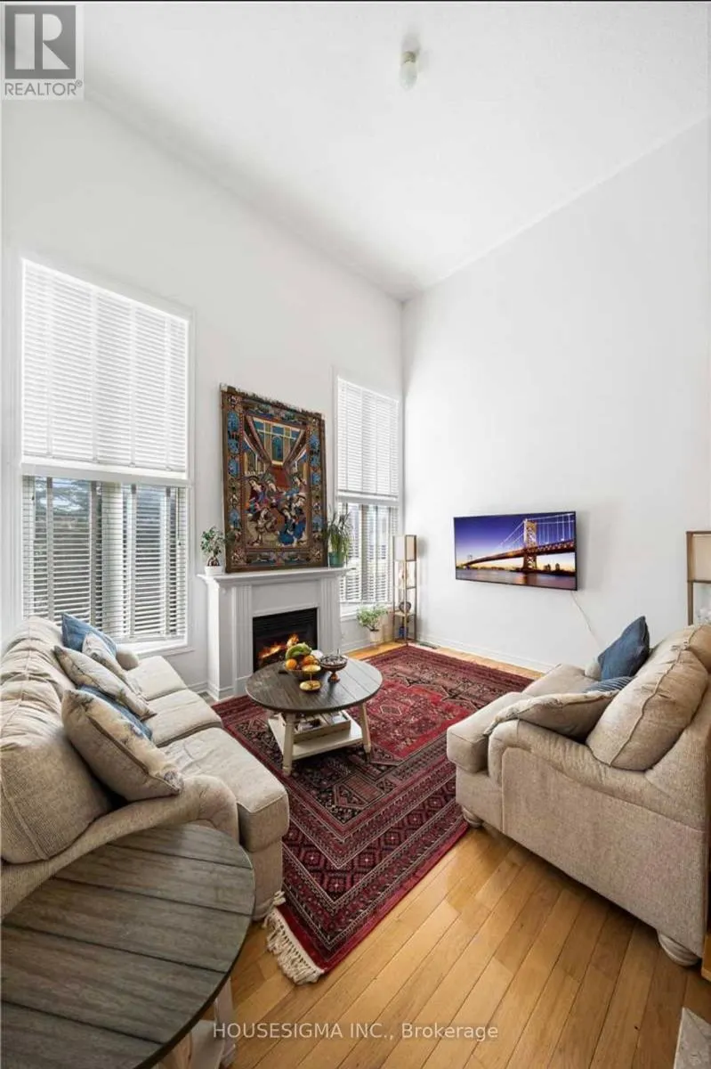 146 ASPENWOOD DRIVE