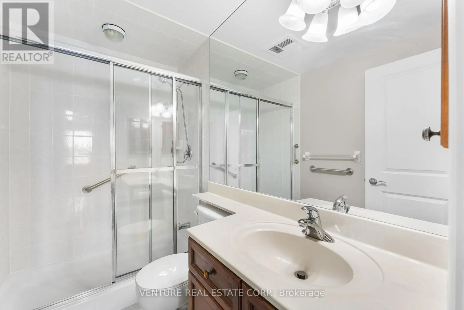 302 - 9519 KEELE STREET