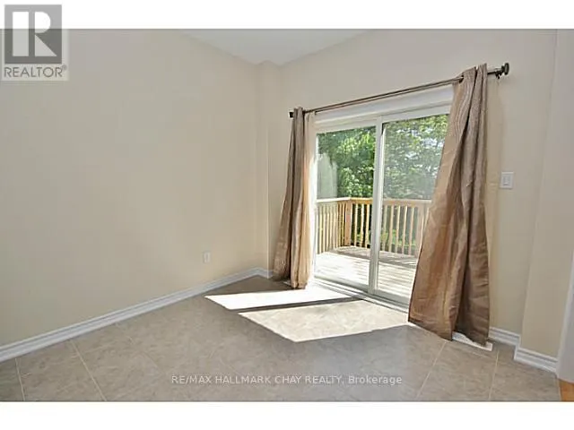 2164 DAWSON CRESCENT