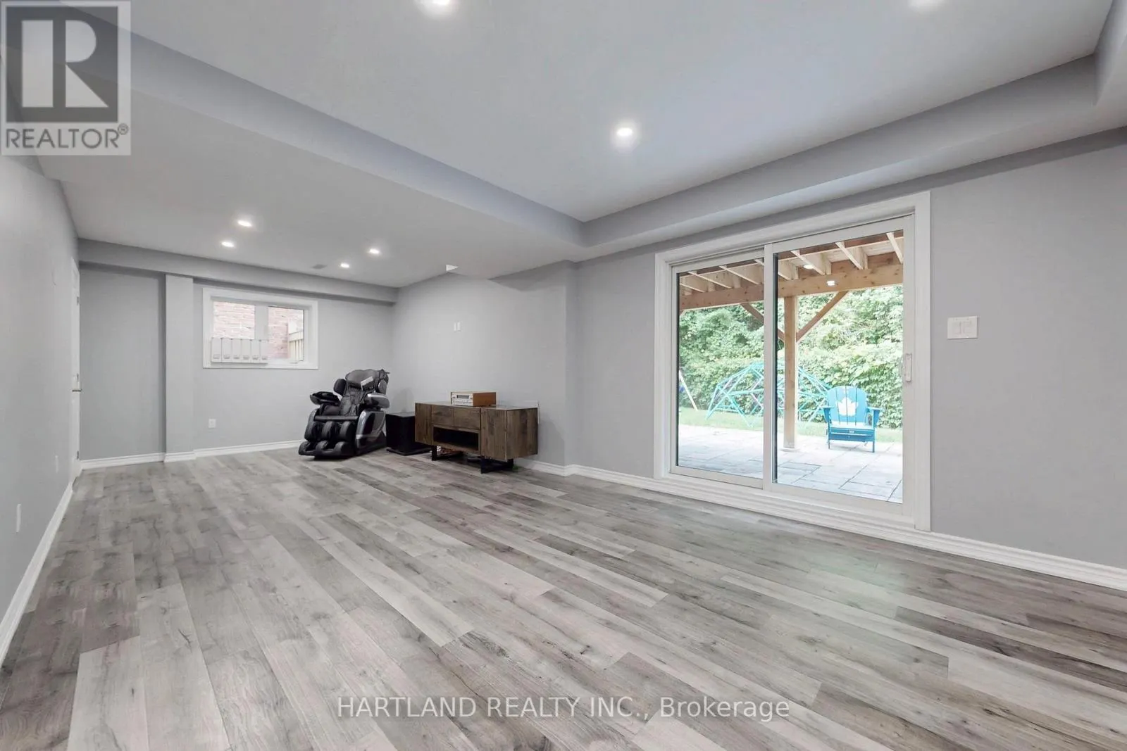 1036 ABRAM COURT
