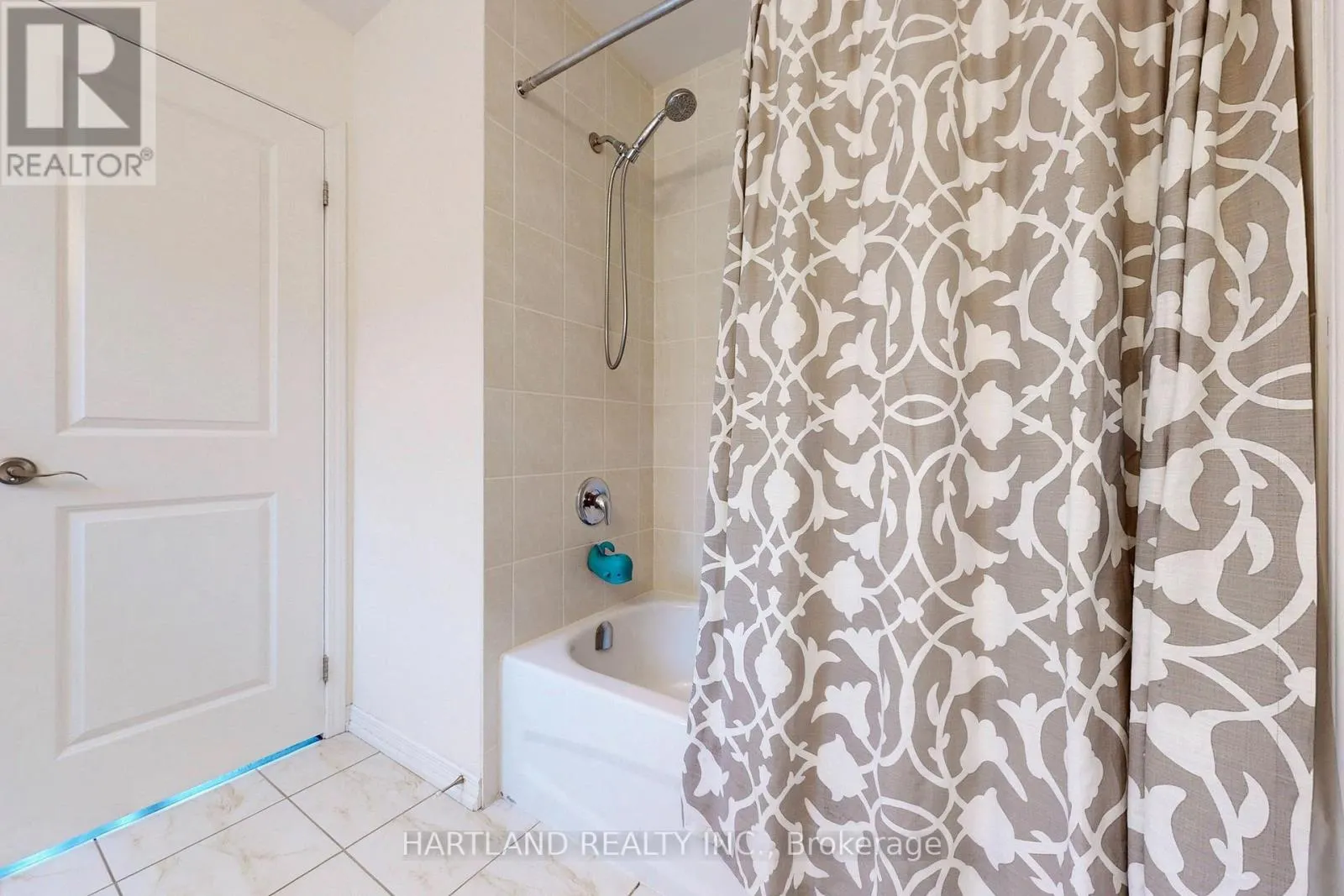 1036 ABRAM COURT