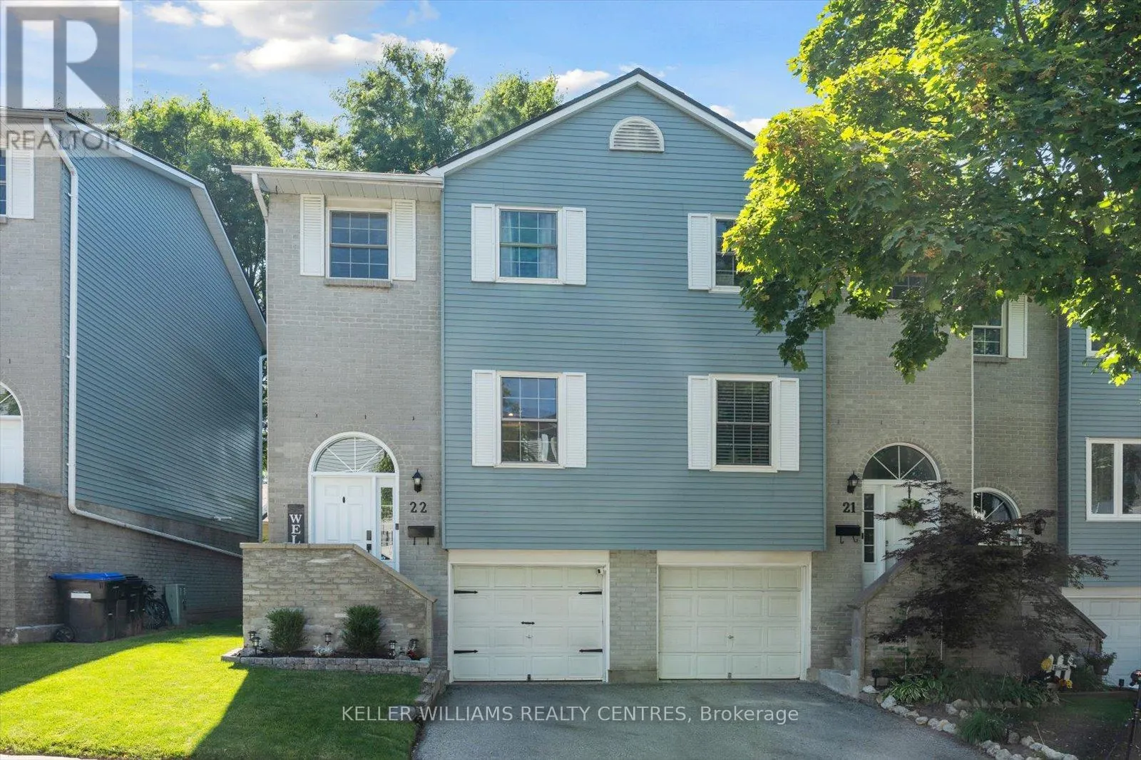 22 - 22 HARMONY CIRCLE