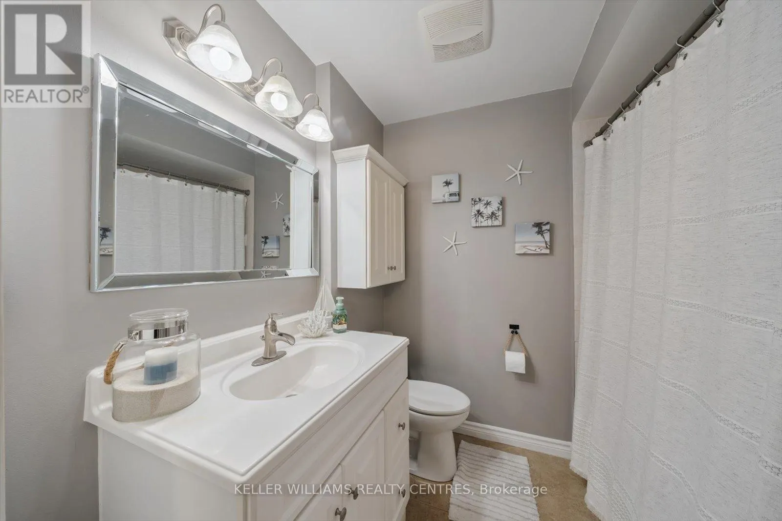 22 - 22 HARMONY CIRCLE