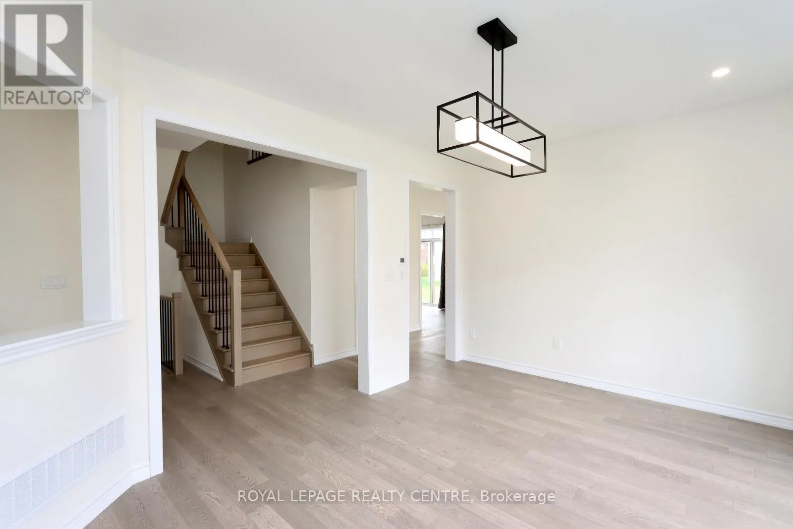 1131 COLE STREET