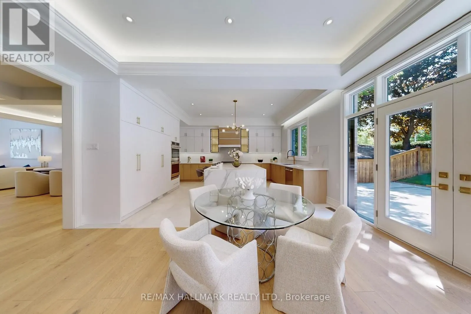 83 RICHARDSON DRIVE