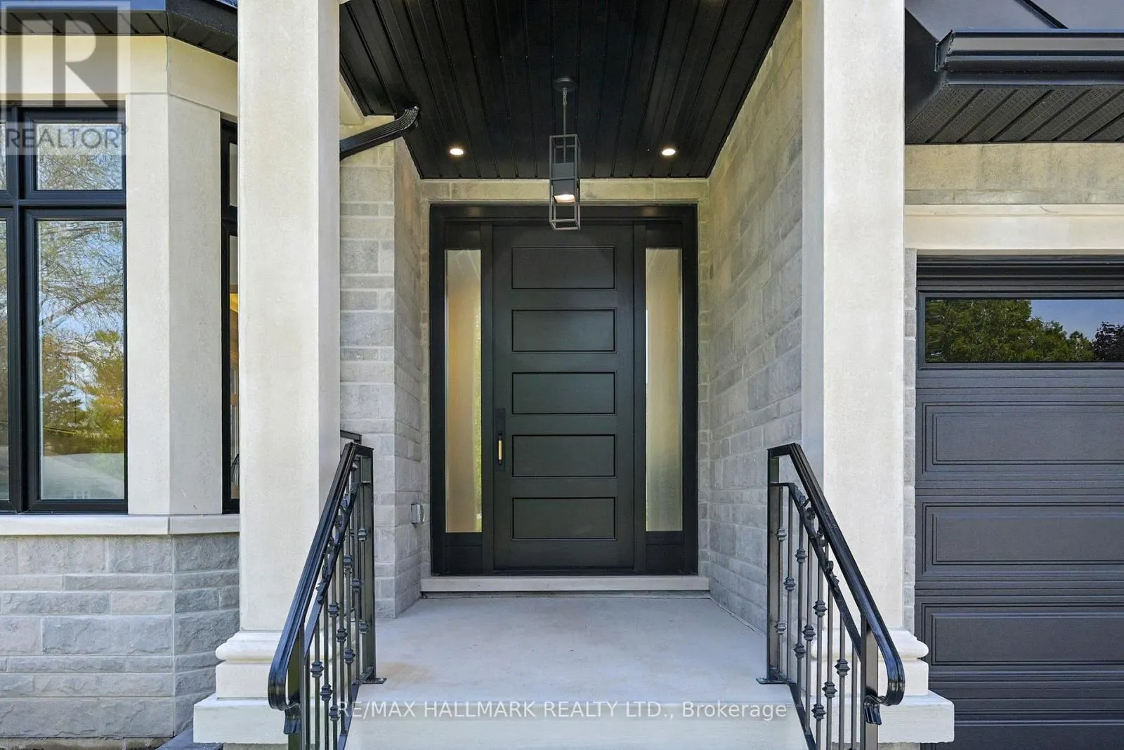 83 RICHARDSON DRIVE