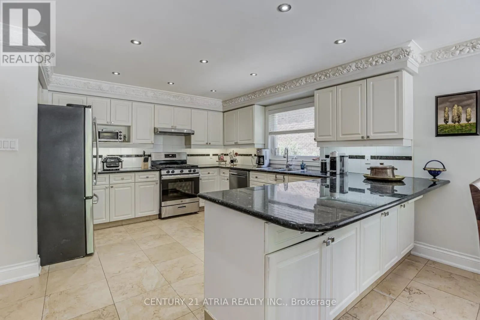 331 BINNS AVENUE