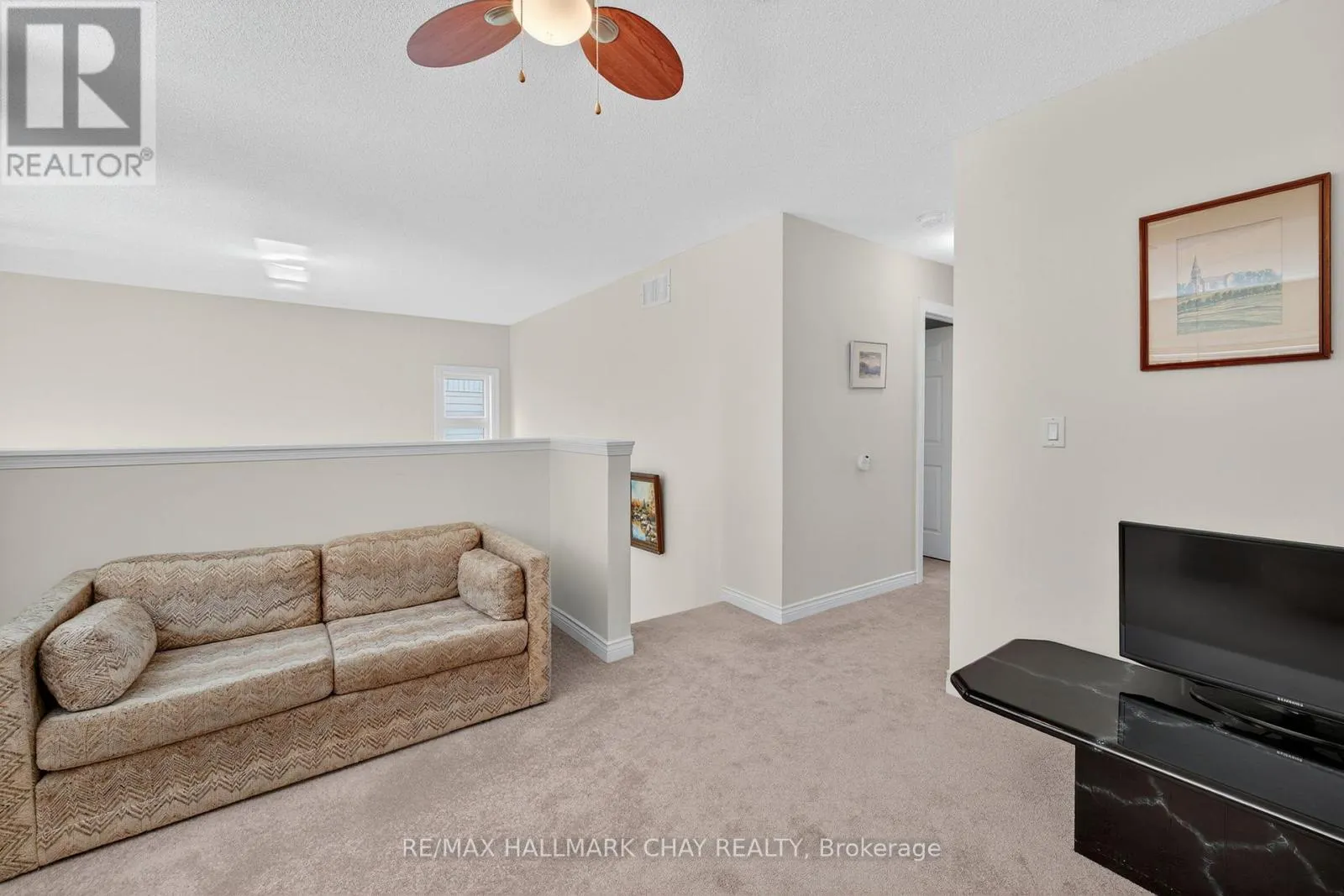 912 CREEKFRONT WAY