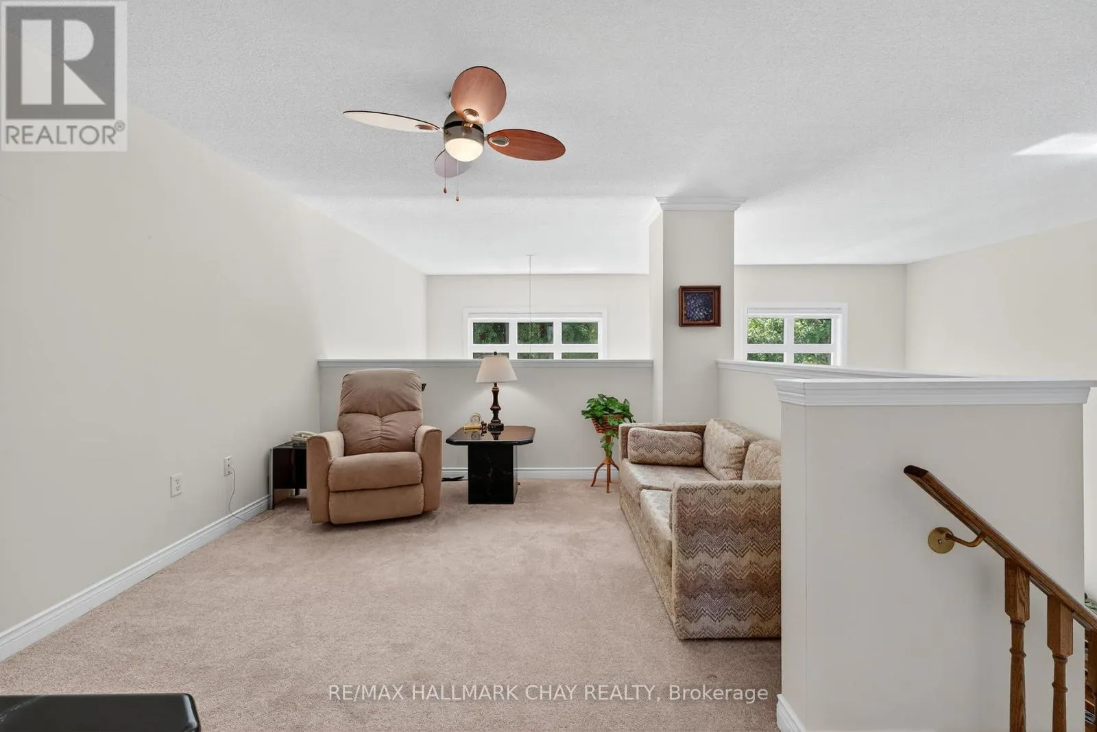 912 CREEKFRONT WAY