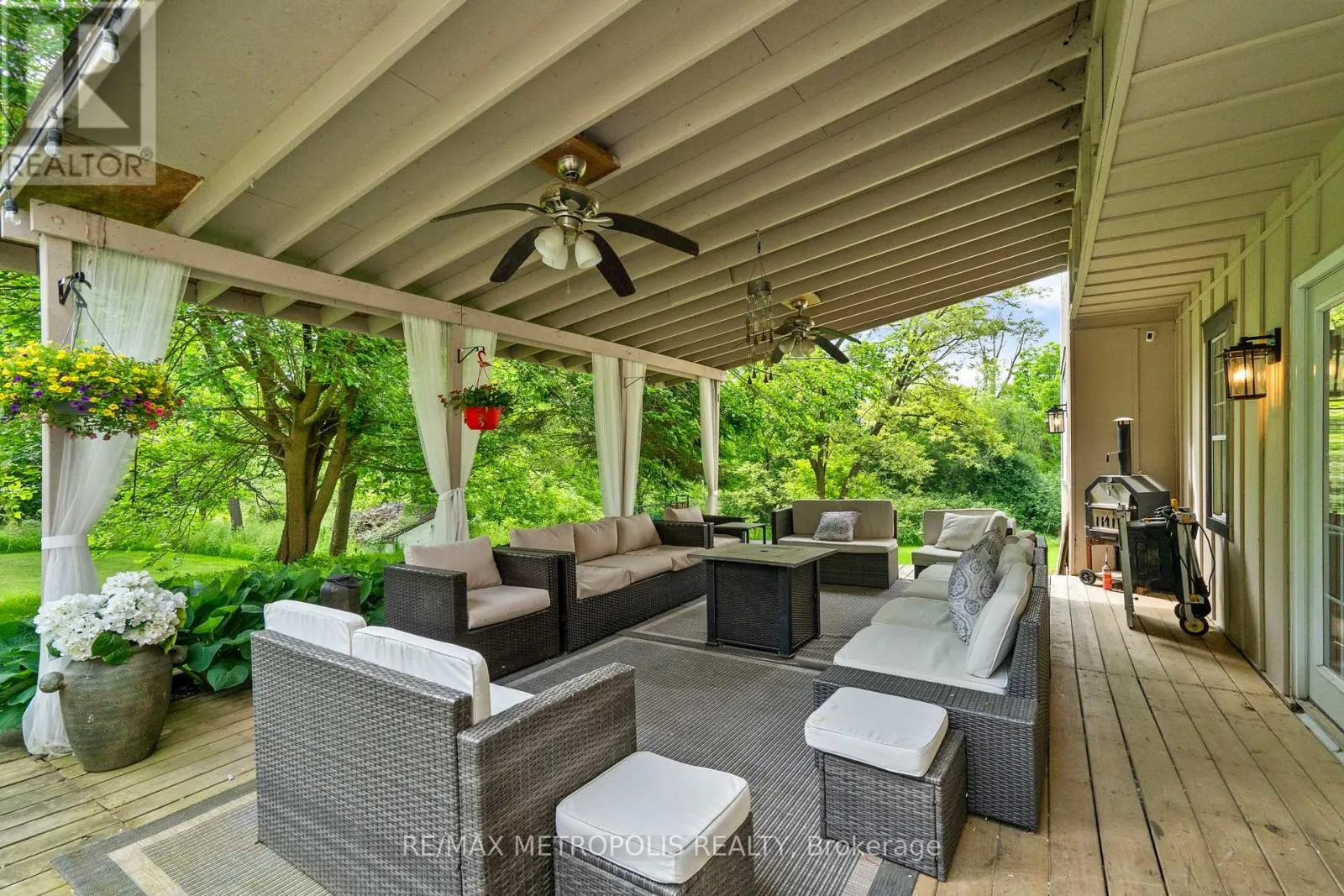 14537 WOODBINE AVENUE