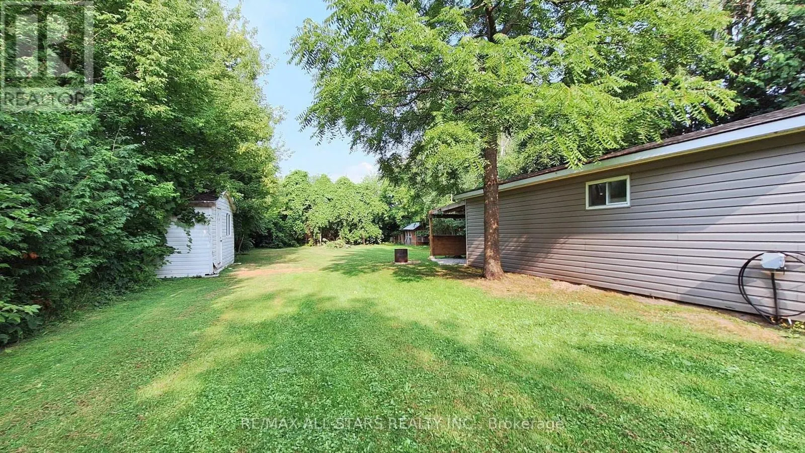 23495 LAKE RIDGE ROAD
