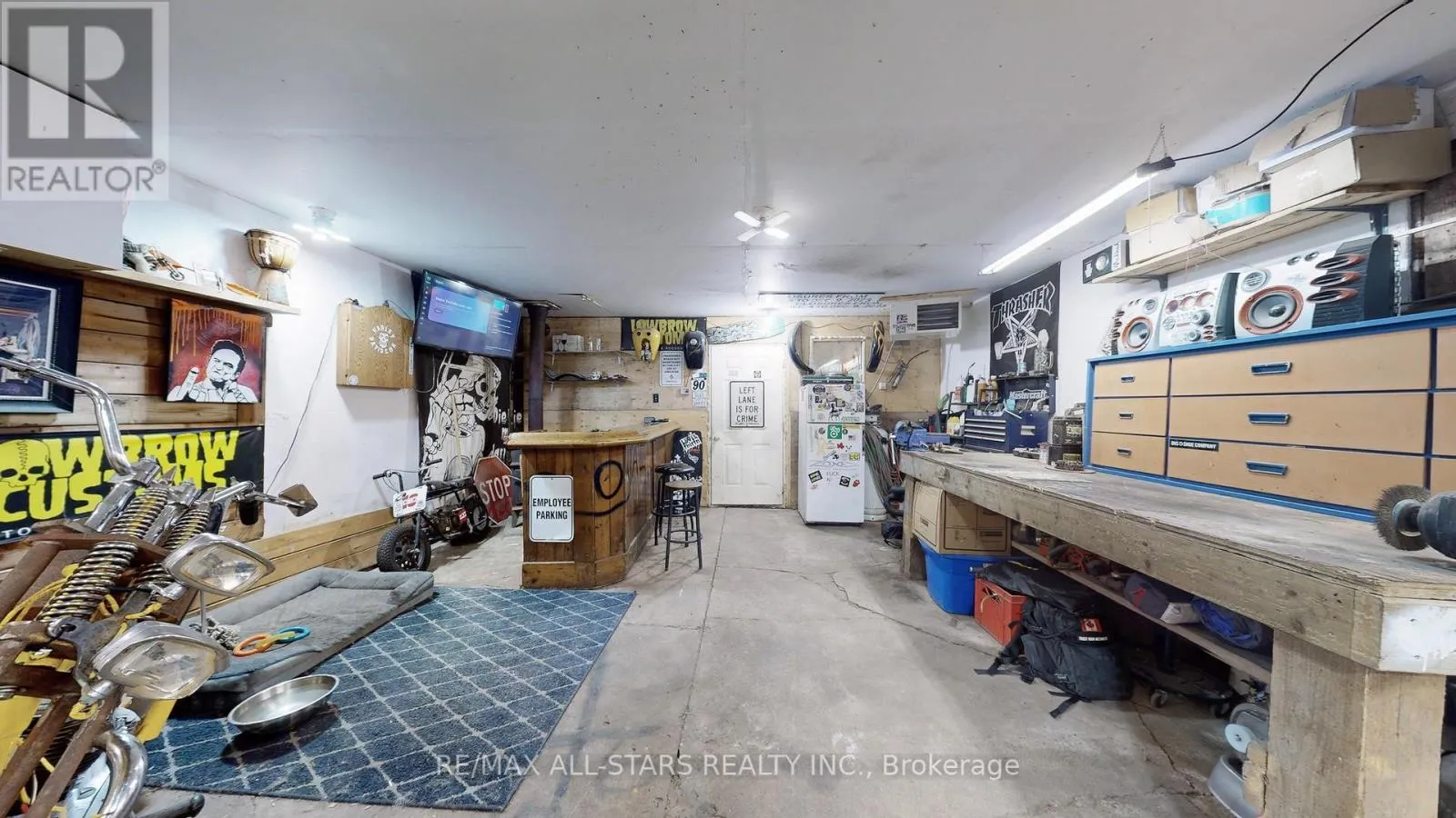 23495 LAKE RIDGE ROAD