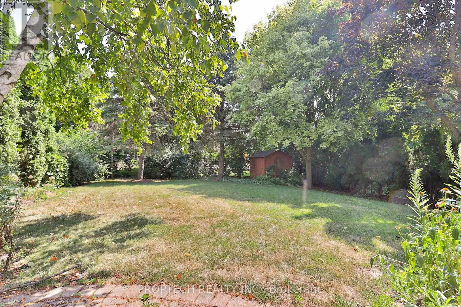829 QUANTRA CRESCENT