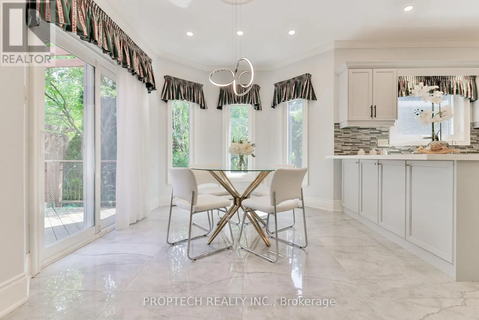 829 QUANTRA CRESCENT