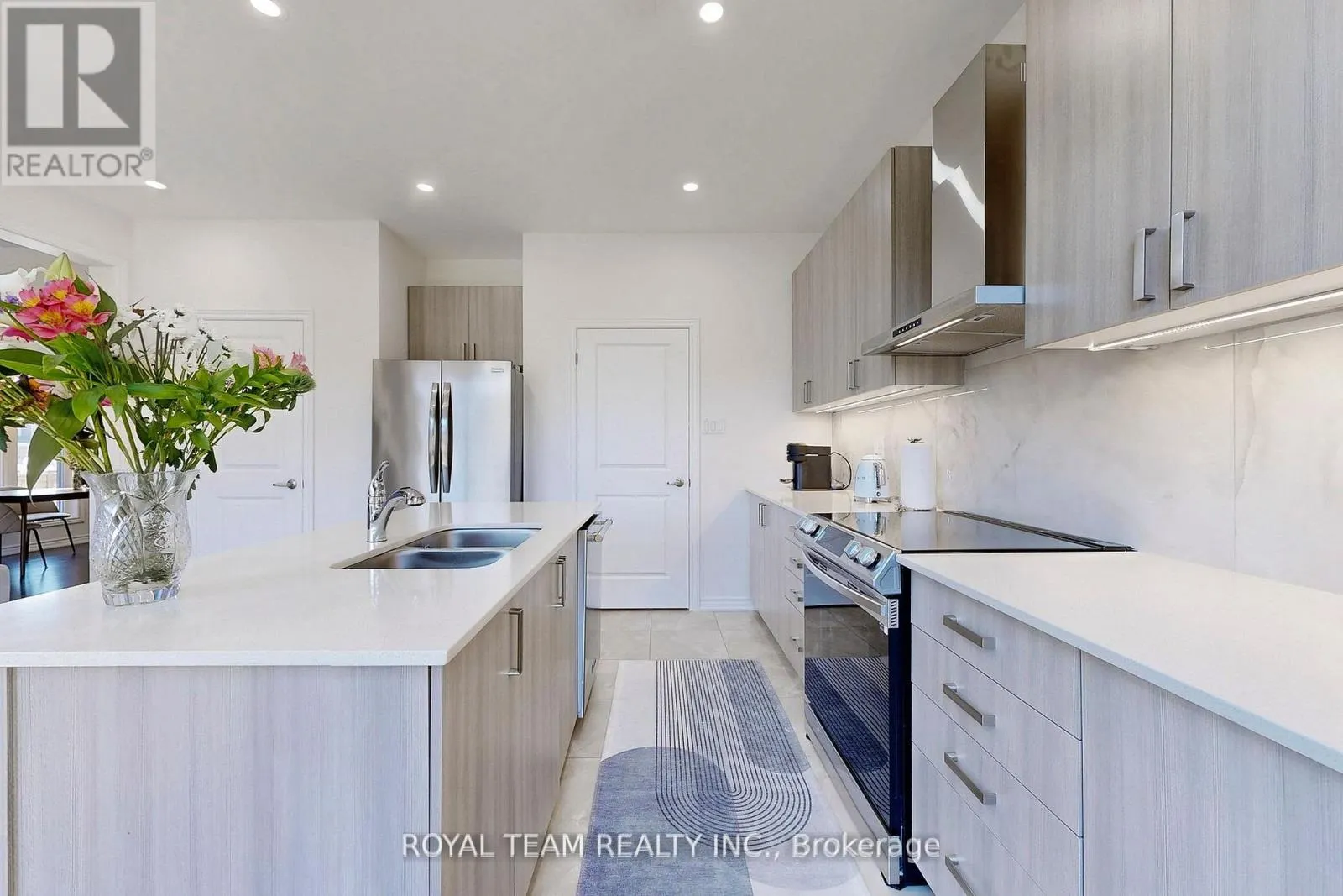 46 AINSLIE HILL CRESCENT