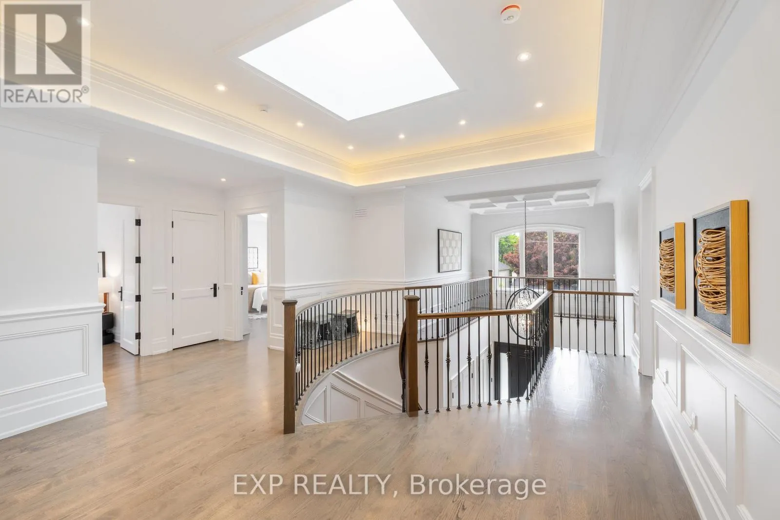 39 HOWARD ROAD