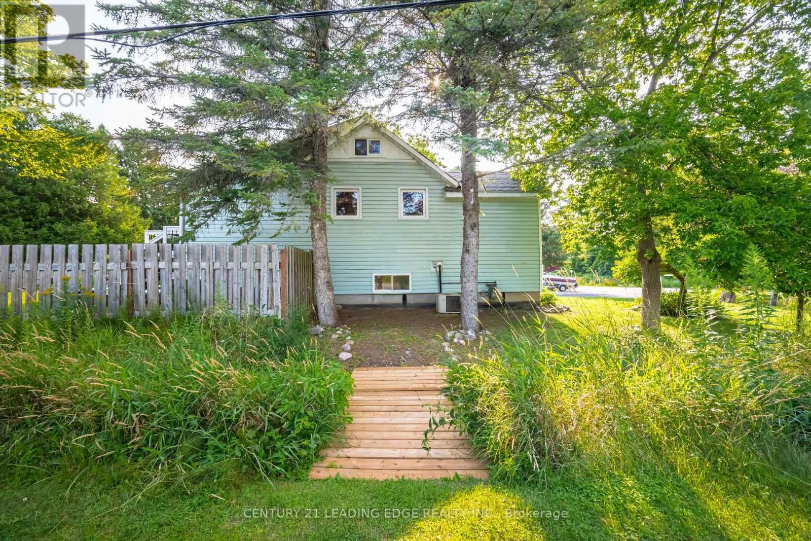 1169 KILLARNEY BEACH ROAD