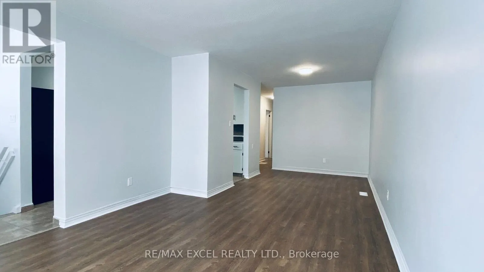 MAIN FLOOR - 88 LONGFORD DRIVE