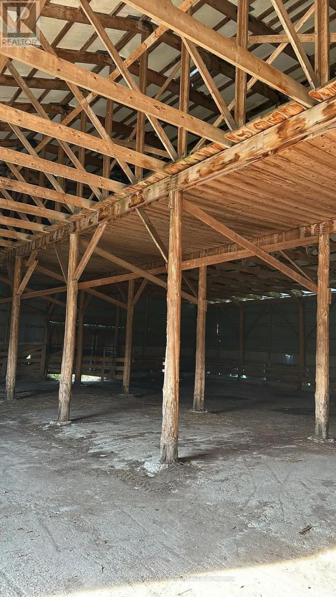 SHED 2 - 7076 5TH SIDE ROAD N
