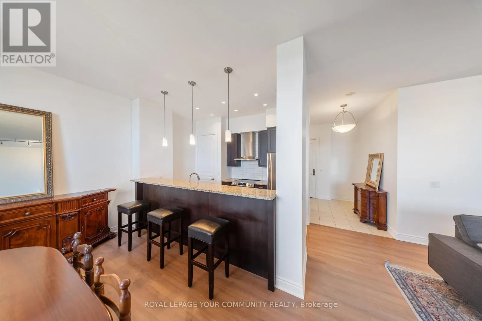 PH01 - 9245 JANE STREET
