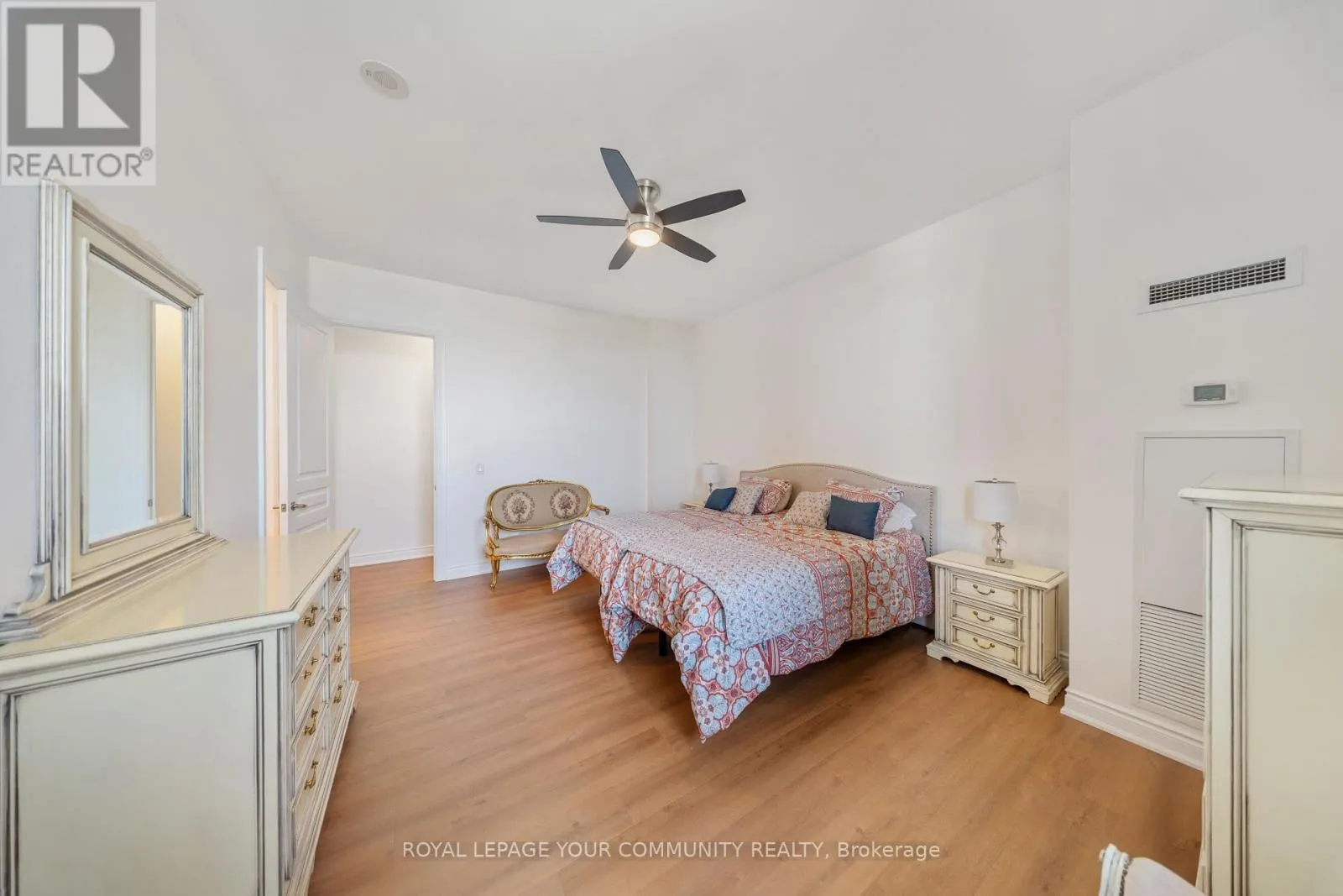 PH01 - 9245 JANE STREET