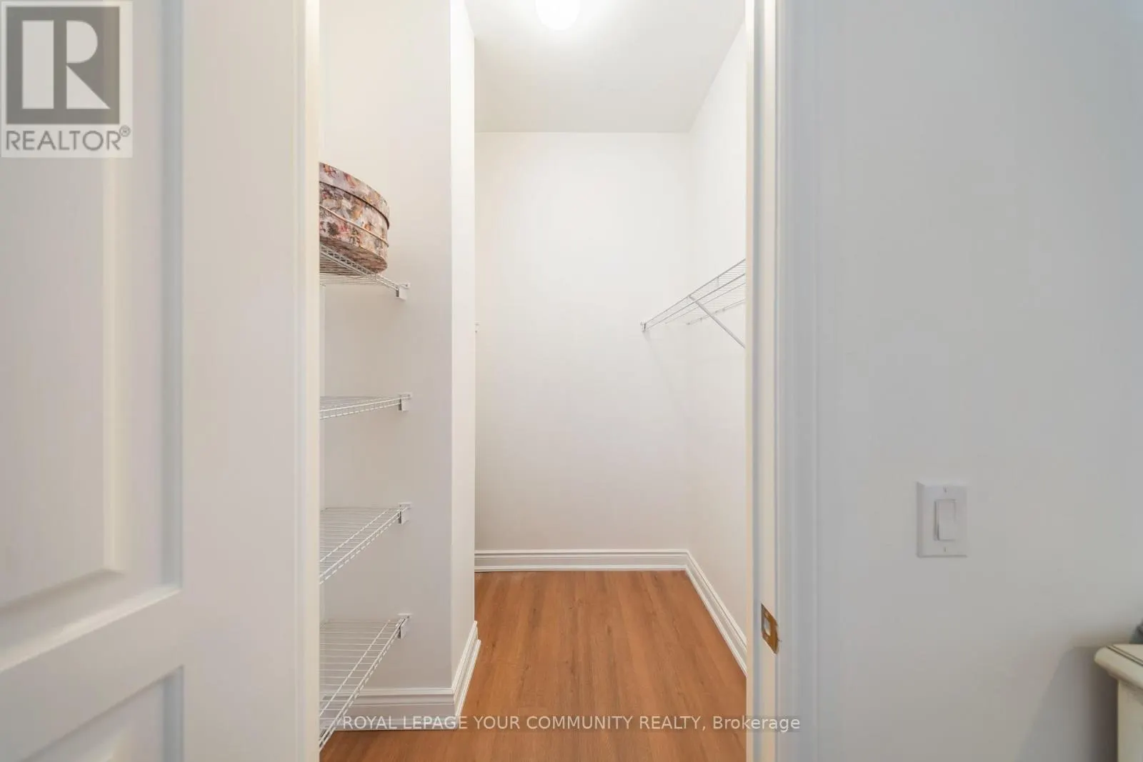 PH01 - 9245 JANE STREET