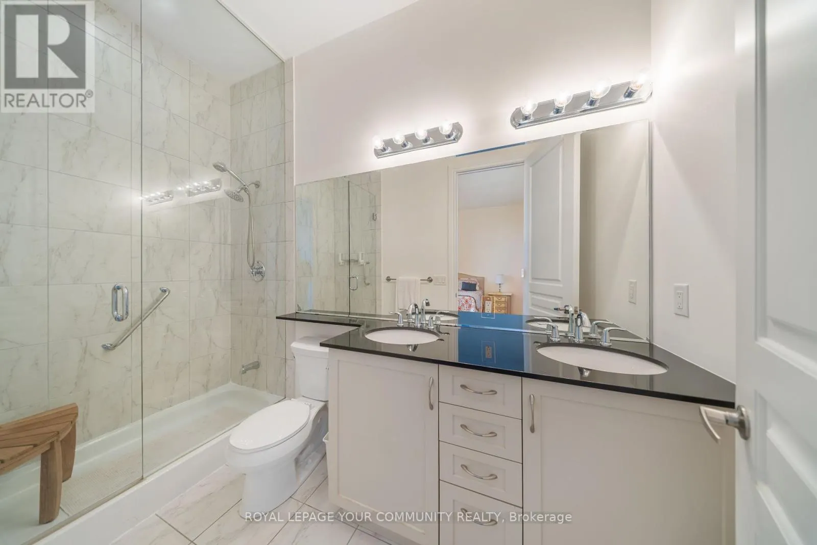 PH01 - 9245 JANE STREET