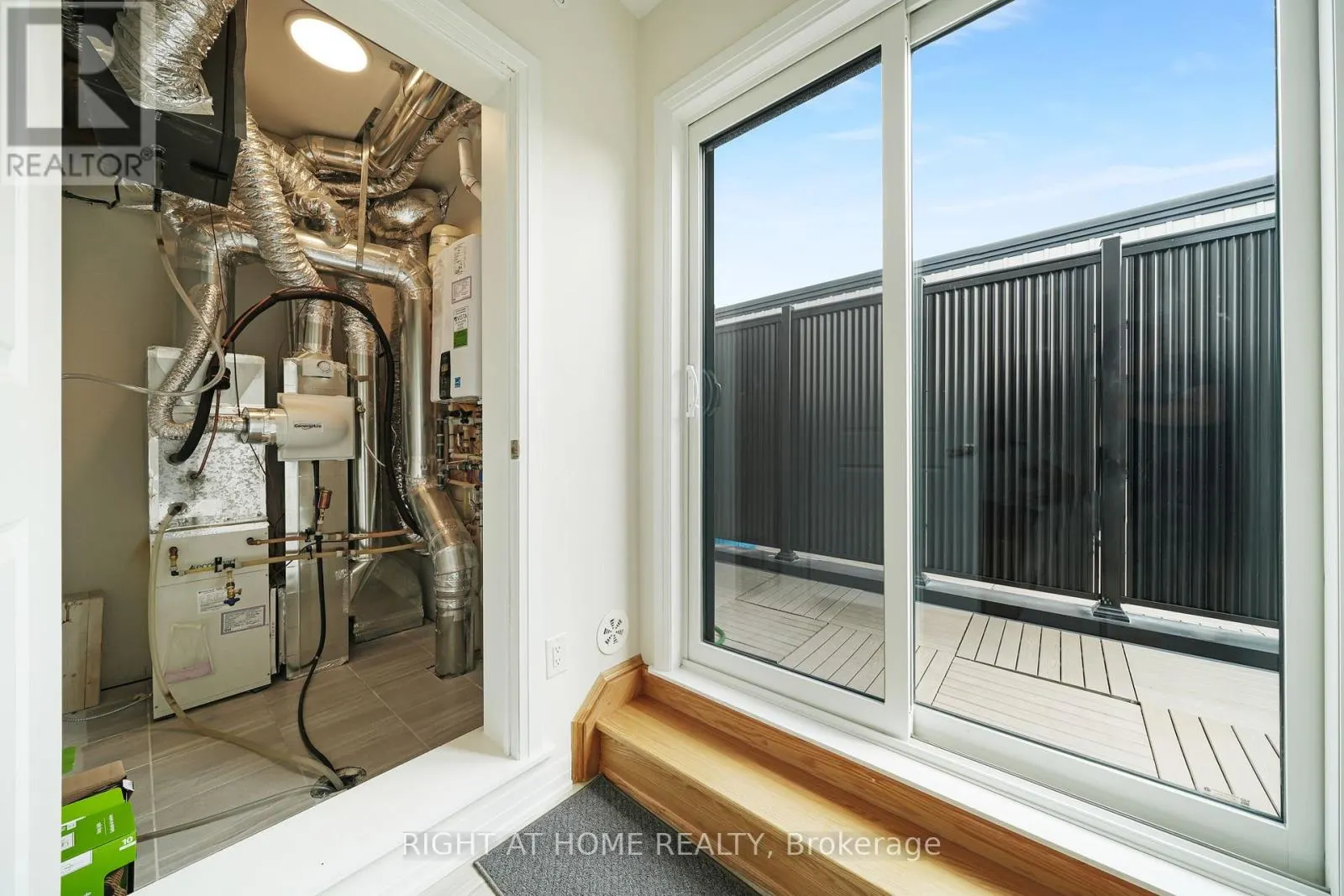 14 - 70 BAYNES WAY