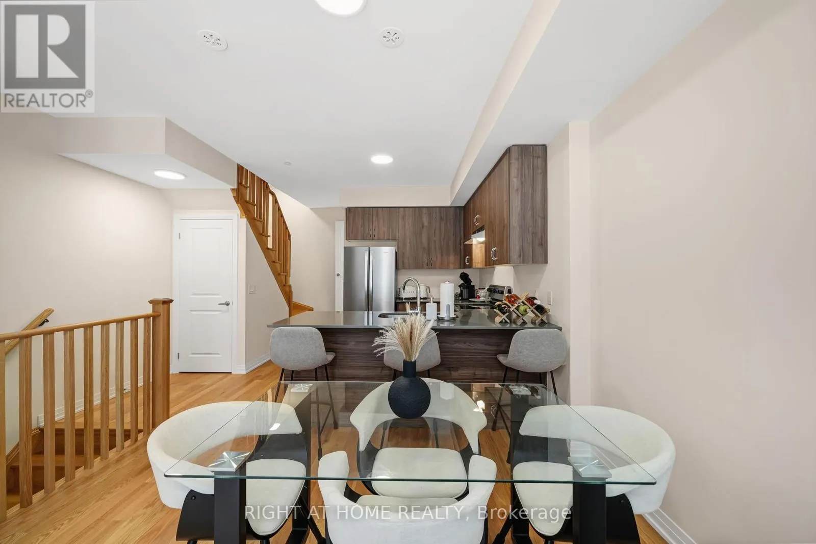14 - 70 BAYNES WAY