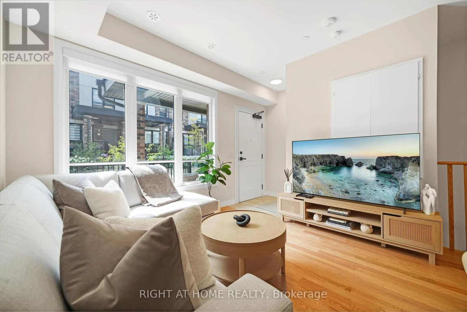 14 - 70 BAYNES WAY