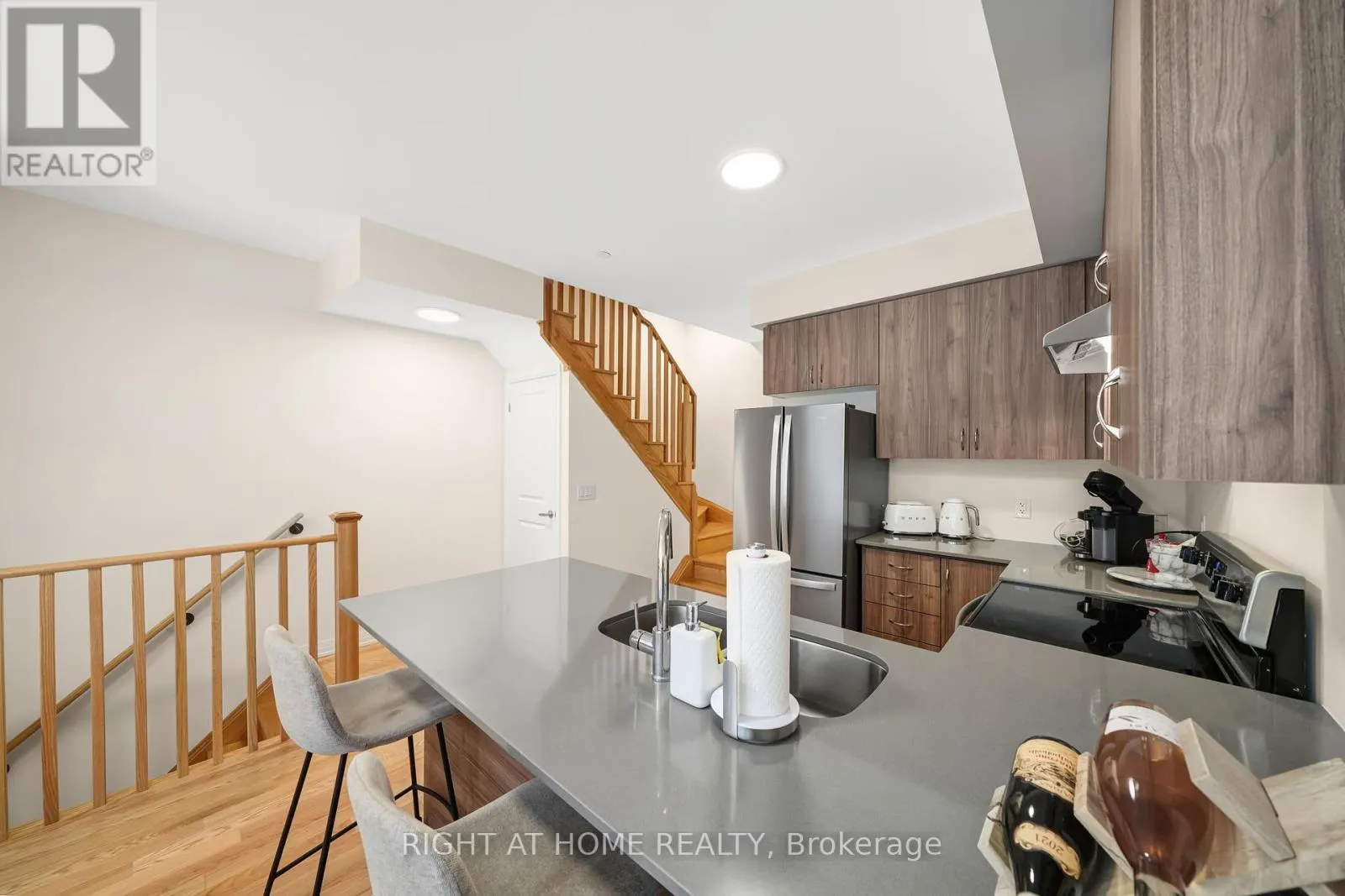 14 - 70 BAYNES WAY