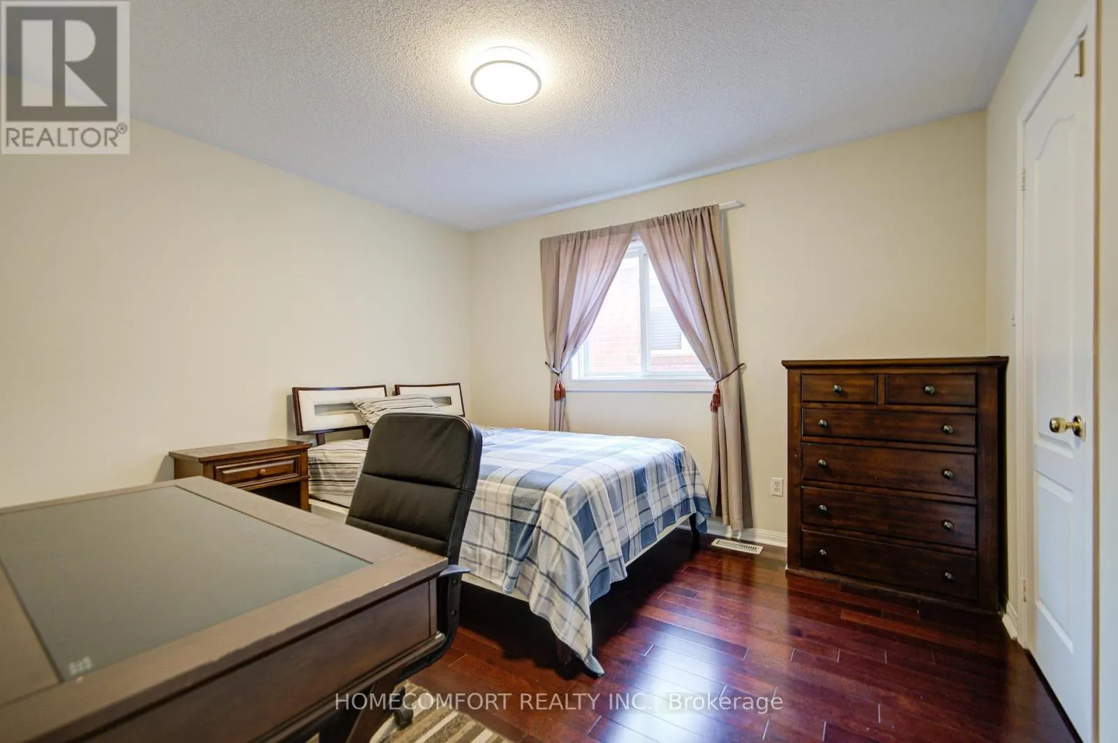 68 REDSTONE ROAD