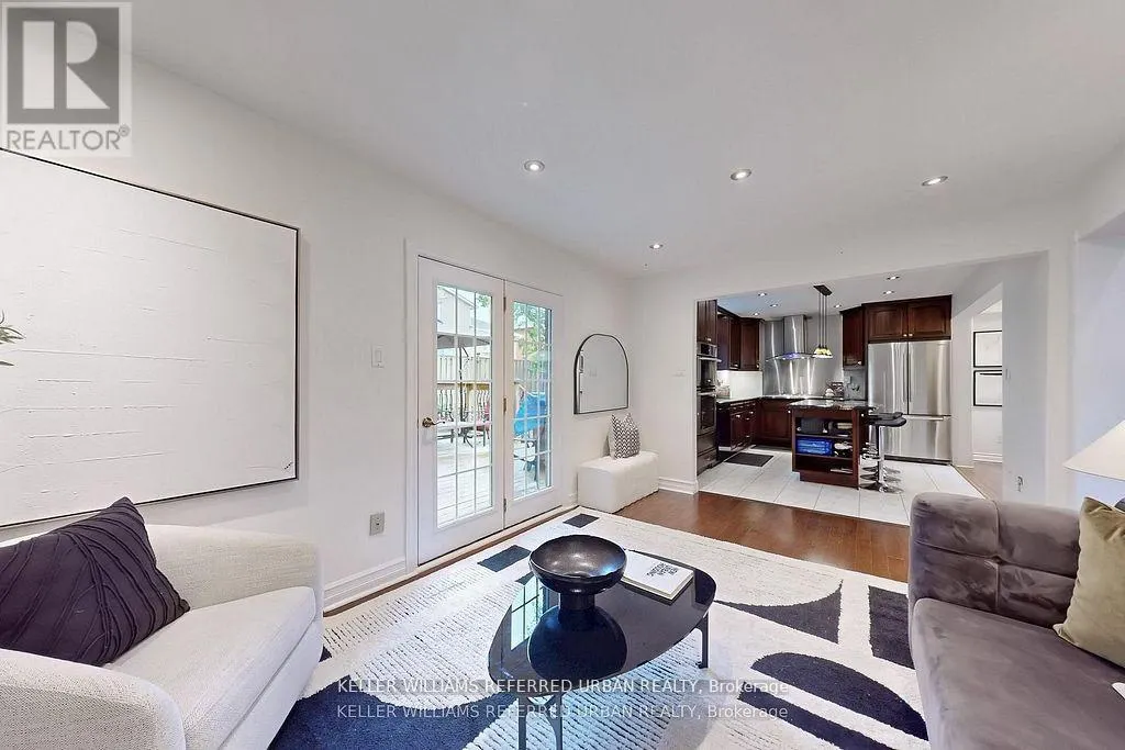 158 WALTON DRIVE