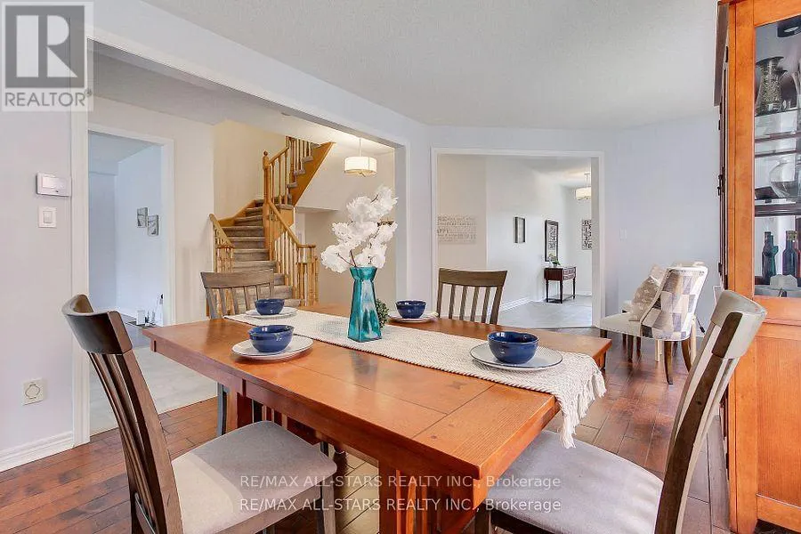16 JAMES RATCLIFF AVENUE