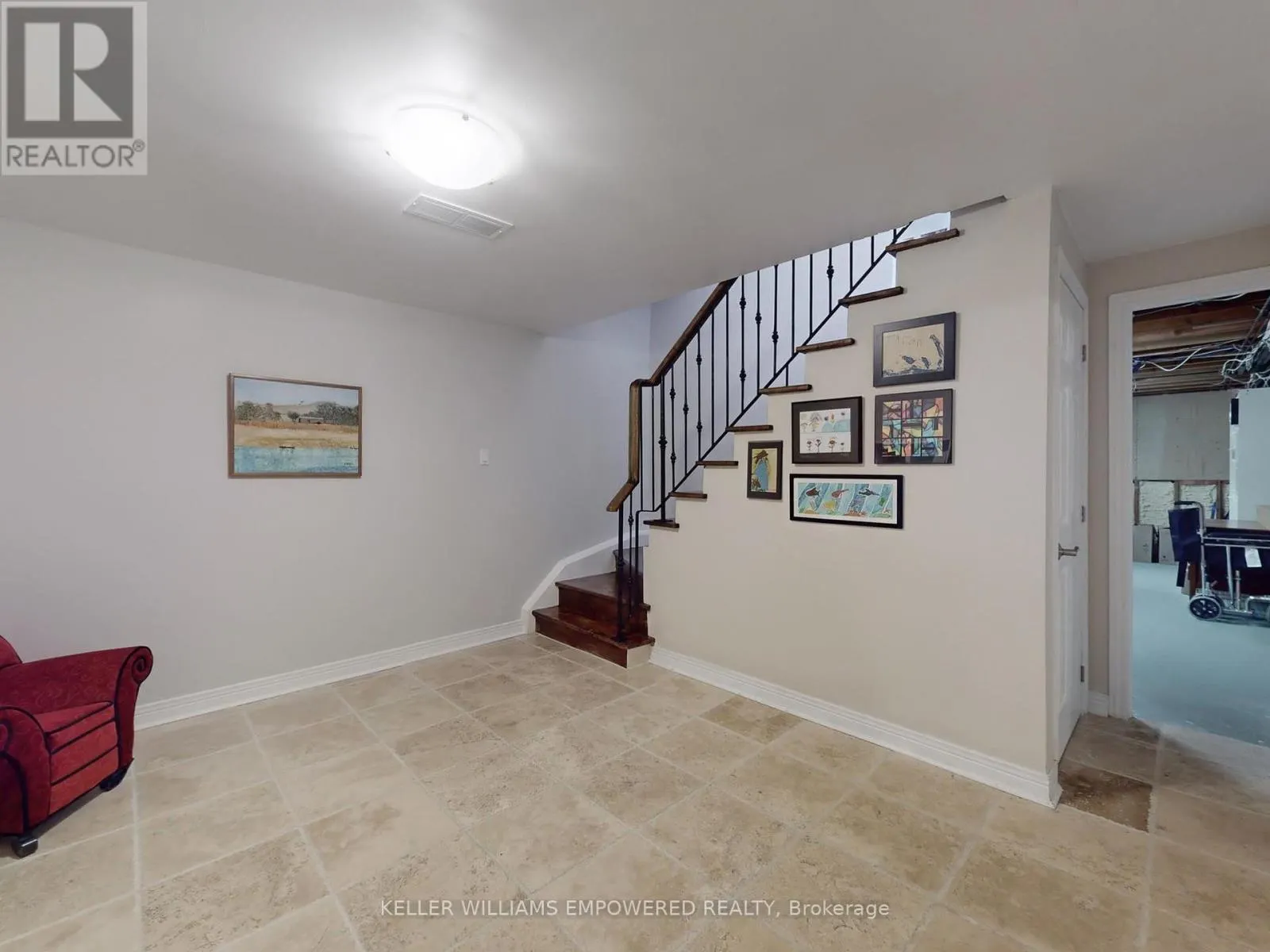 544 WOODLAND ACRES CRESCENT