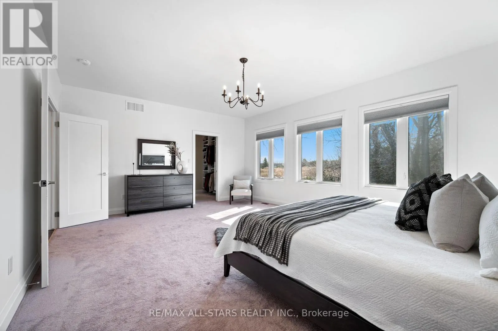 43 ELM GROVE AVENUE