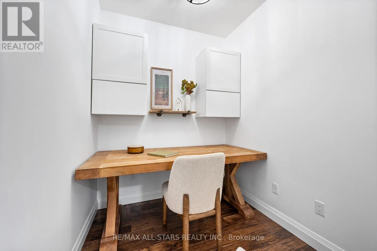43 ELM GROVE AVENUE