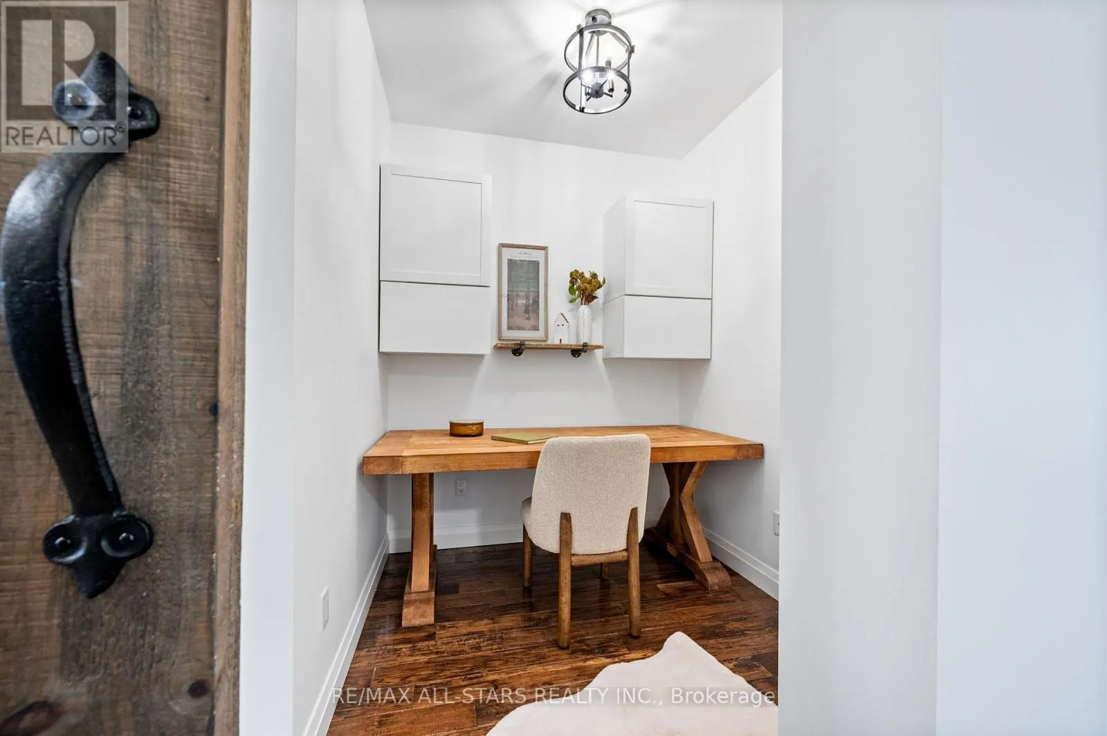43 ELM GROVE AVENUE
