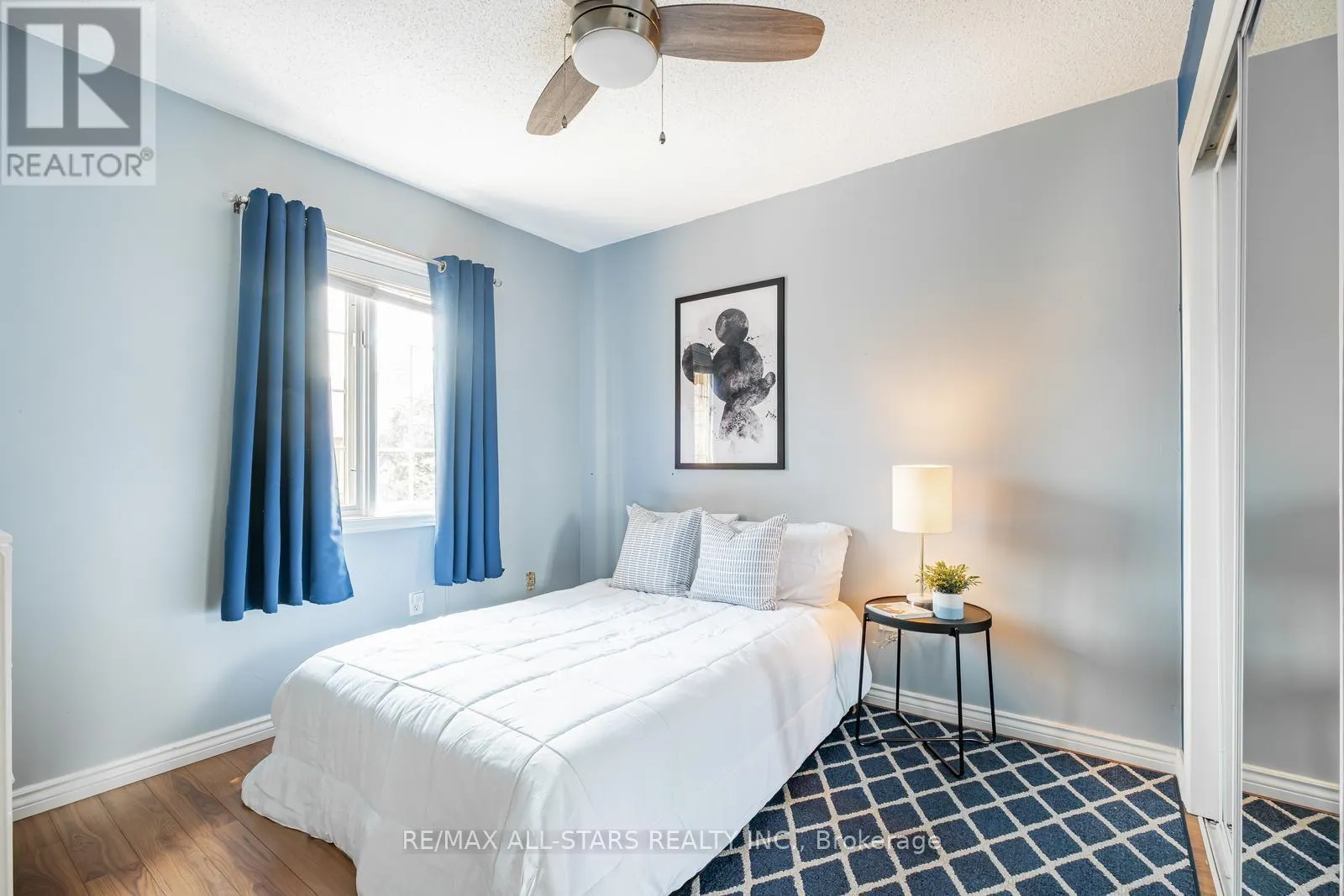 10 - 95 WELDRICK ROAD E