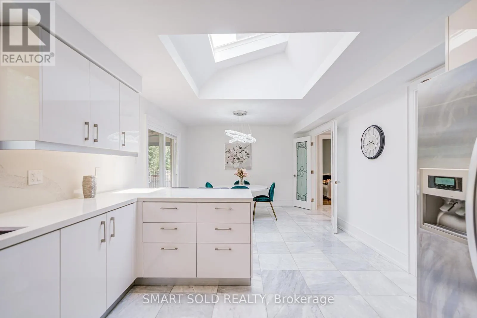 37 MONTCLAIR ROAD