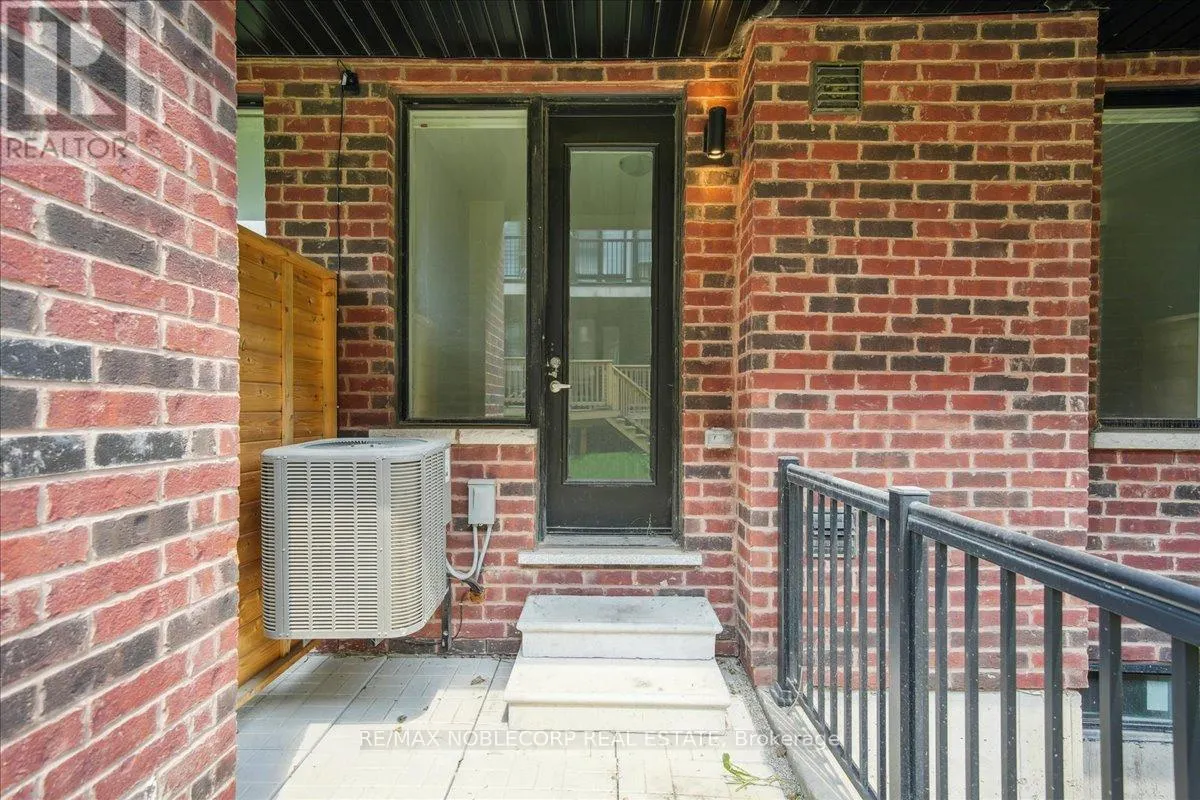 45 GLOBEMASTER LANE