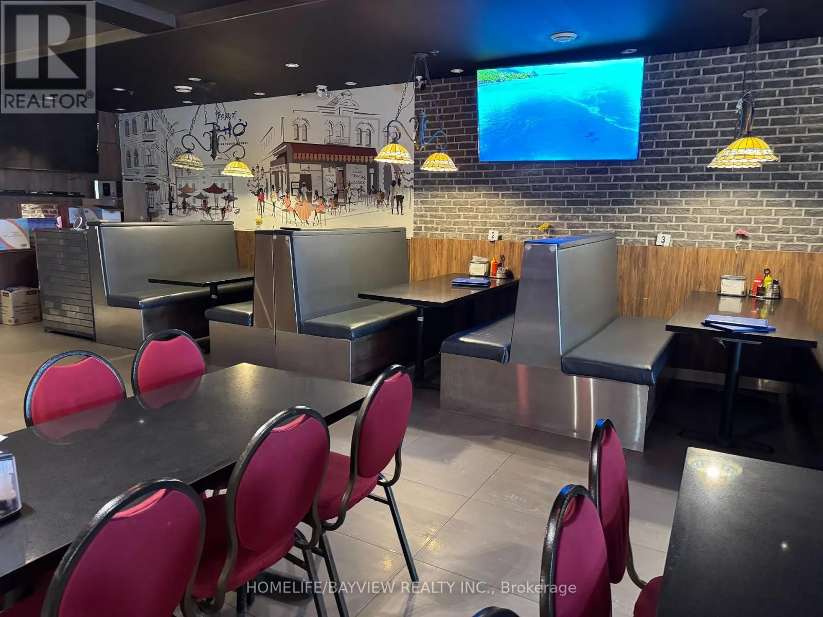 3 - 16640 YONGE STREET
