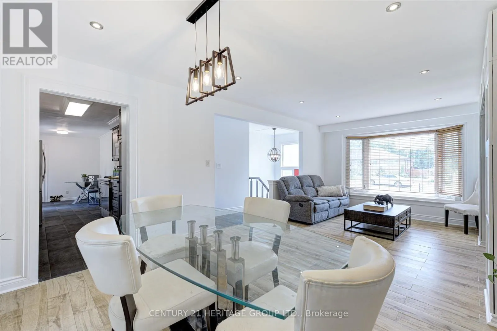 10 BACHLY CRESCENT