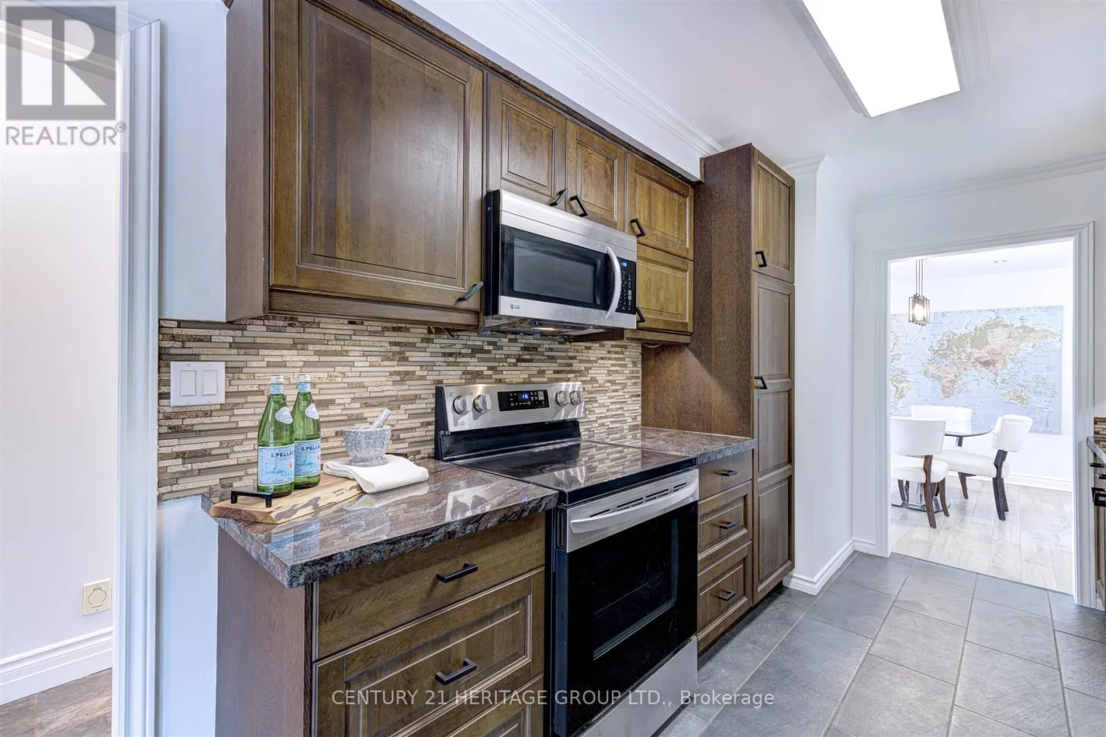 10 BACHLY CRESCENT