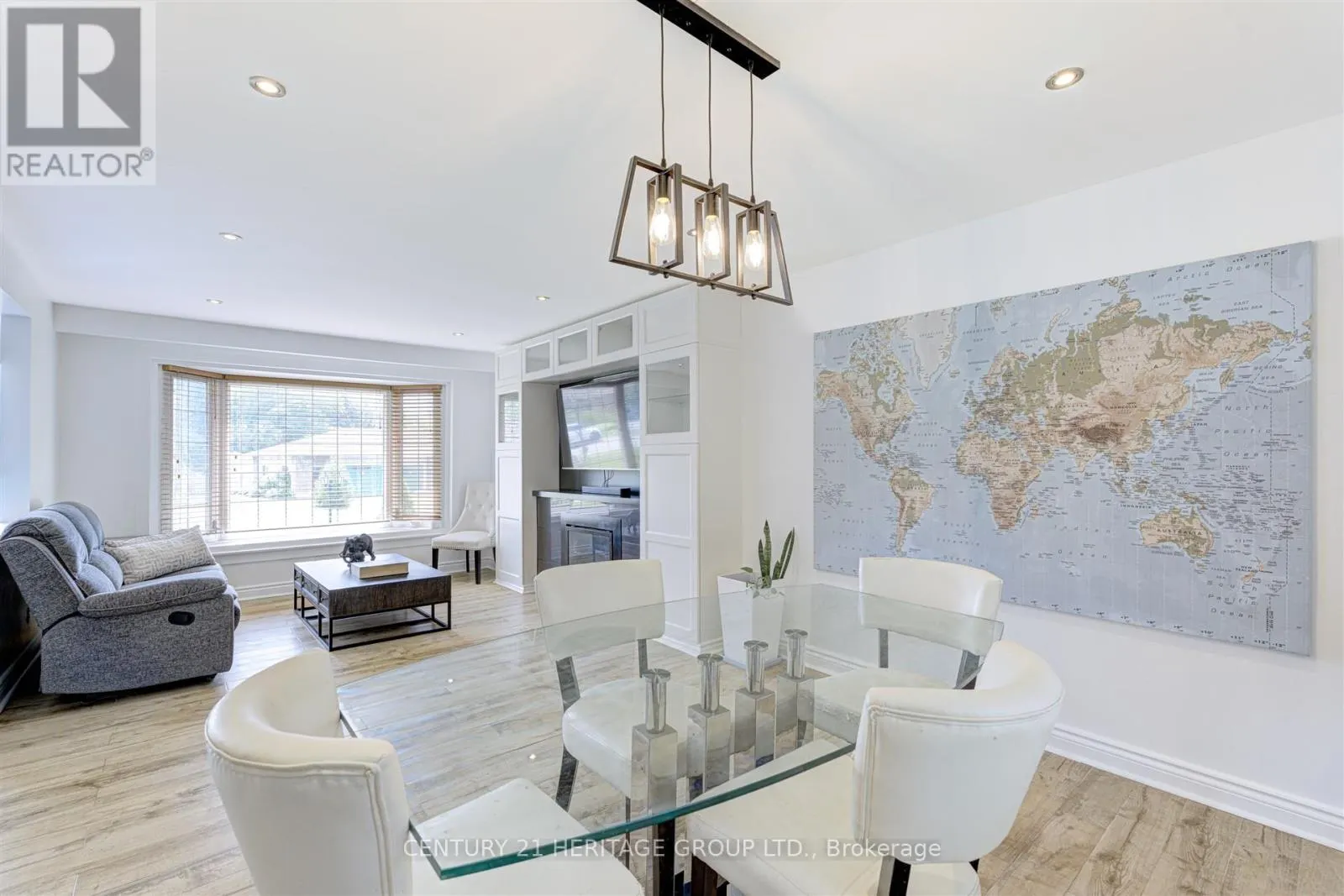 10 BACHLY CRESCENT
